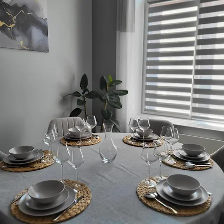 Loeli's House Tatil Evi Tourcoing