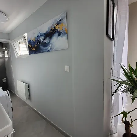 Loeli's House